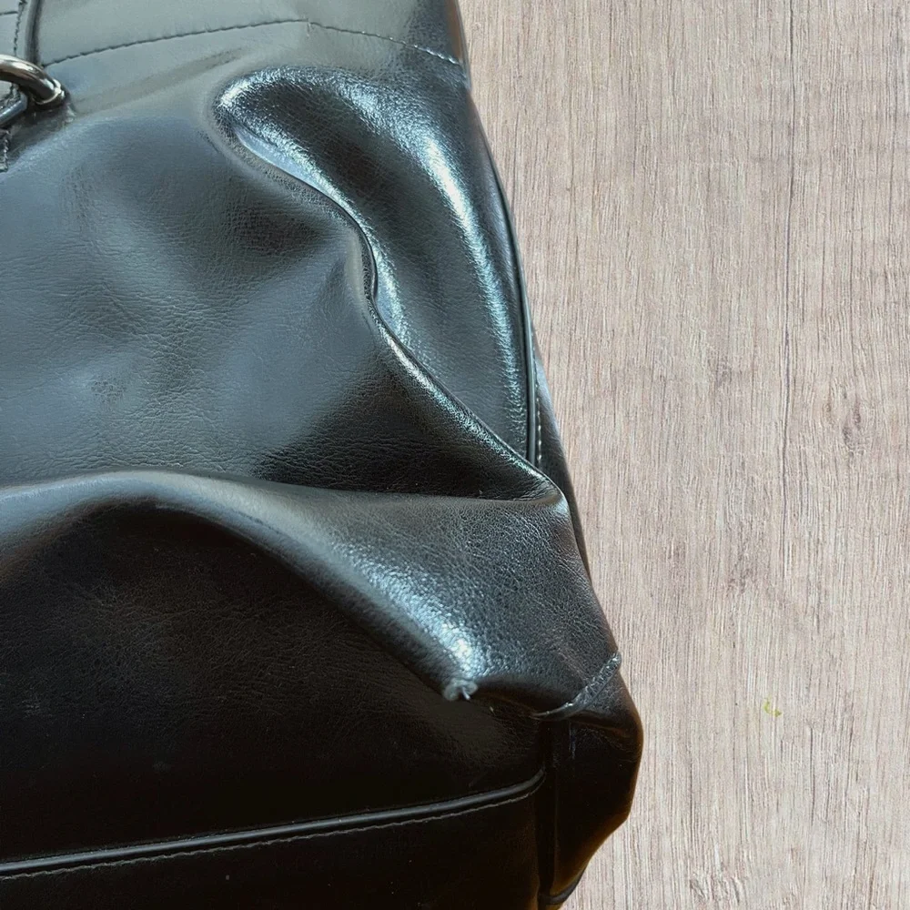 Black Leather S-Zone Tote Bag - Picture 8 of 8